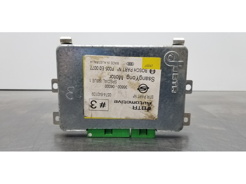 Recambio de centralita cambio automatico para ssangyong rexton rx 320 referencia OEM IAM 3660006000 F005E00077 