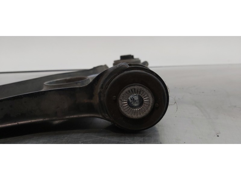 Recambio de brazo suspension inferior delantero izquierdo para skoda superb (3v3) active referencia OEM IAM 3Q0407151E  