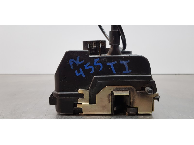 Recambio de cerradura puerta trasera izquierda para renault laguna ii (bg0) authentique referencia OEM IAM 8200000657  