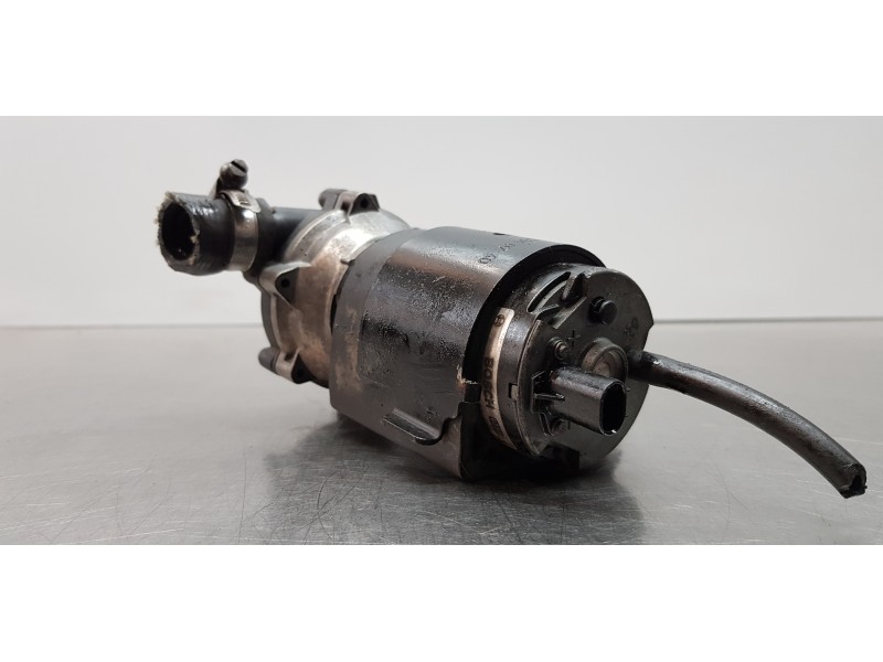 Recambio de bomba agua para mercedes clase s (w220) berlina 400 cdi (220.028) referencia OEM IAM A0005000386  