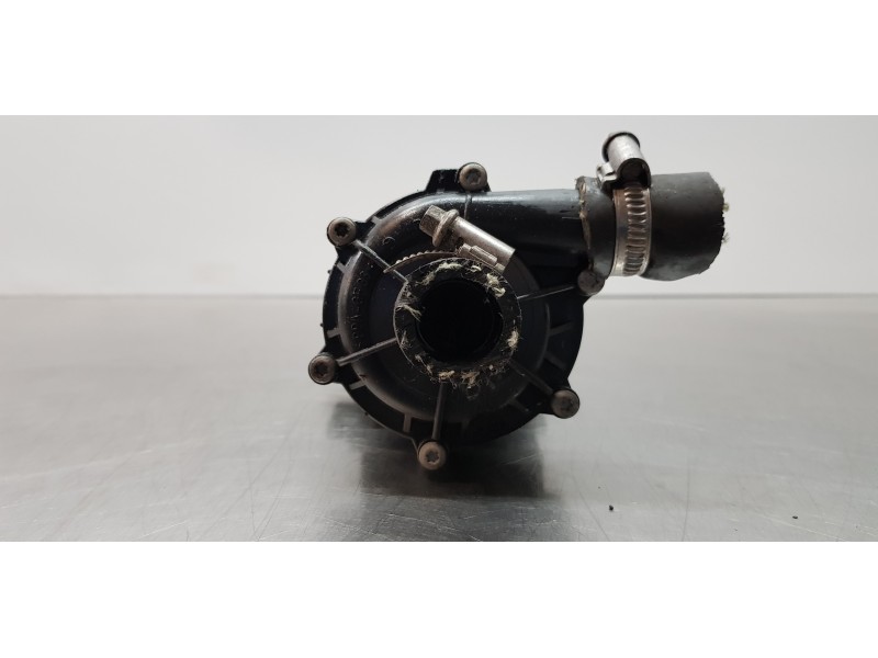 Recambio de bomba agua para mercedes clase s (w220) berlina 400 cdi (220.028) referencia OEM IAM A0005000386  
