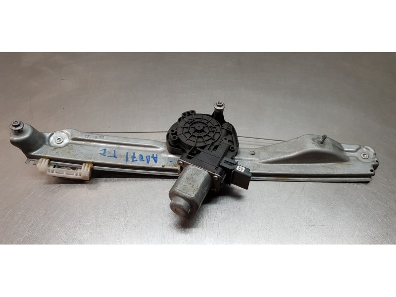 Recambio de elevalunas trasero izquierdo para renault espace v icon referencia OEM IAM 827210154R  