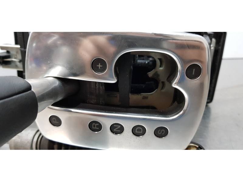 Recambio de palanca cambio para audi a8 (4e2) 4.0 tdi quattro referencia OEM IAM 4E1713041BG  