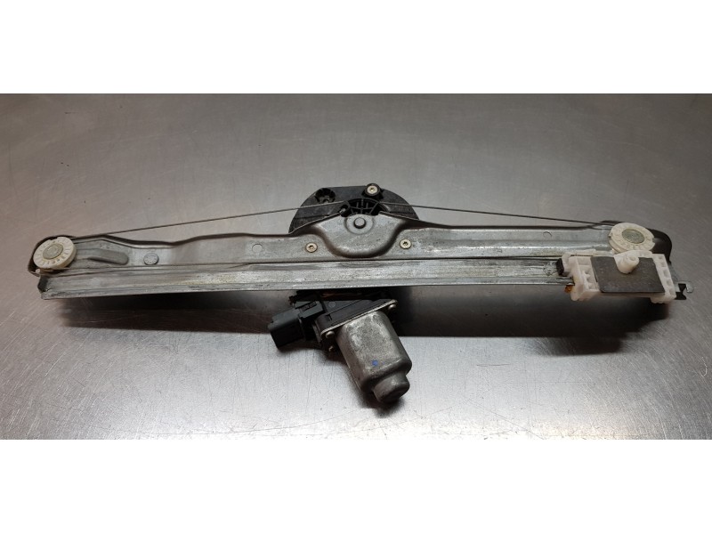 Recambio de elevalunas trasero izquierdo para renault espace v icon referencia OEM IAM 827210154R  