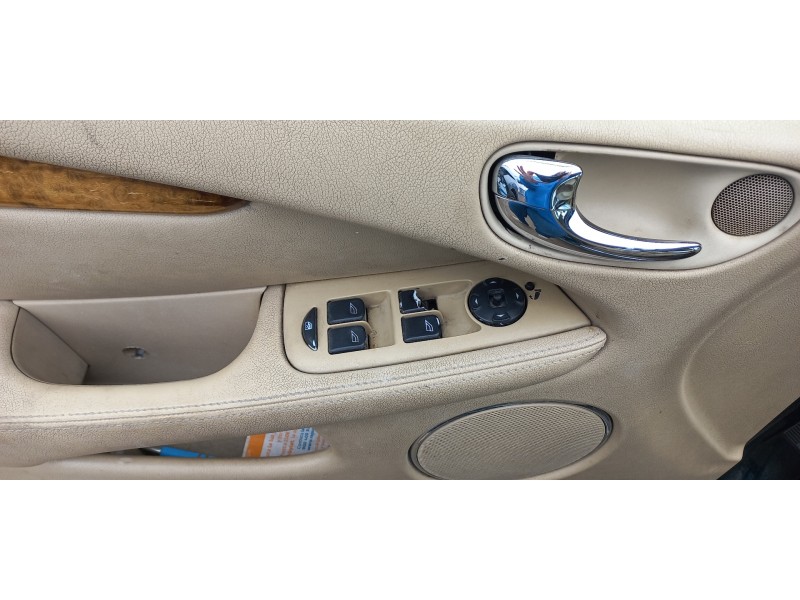 jaguar x-type del año 2004