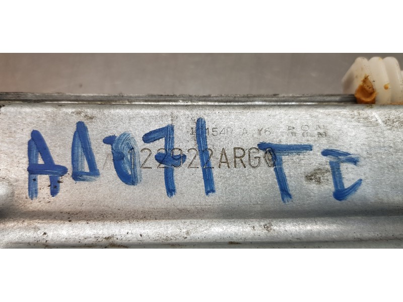 Recambio de elevalunas trasero izquierdo para renault espace v icon referencia OEM IAM 827210154R  