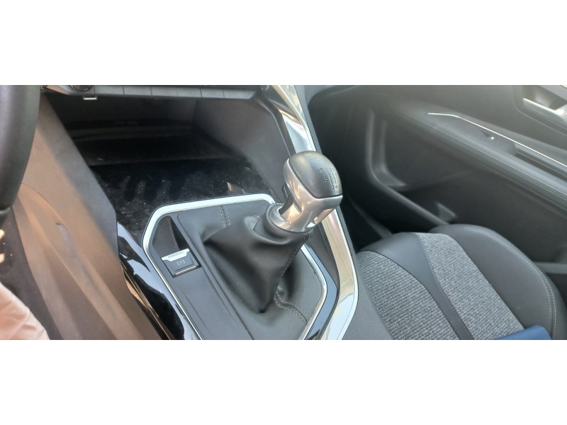 peugeot 3008 del año 2019 peugeot 3008 del año 2019