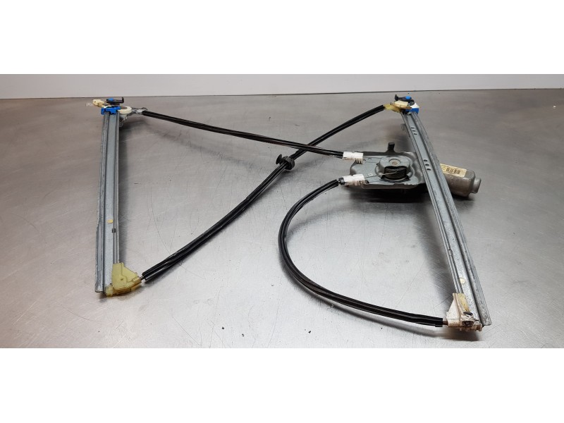 Recambio de elevalunas delantero derecho para renault laguna ii (bg0) authentique referencia OEM IAM 8200000556  