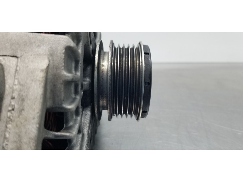 Recambio de alternador para kia carens ( ) vision referencia OEM IAM 373002A805   Recambio de alternador para kia carens ( ) vision referencia OEM IAM 373002A805