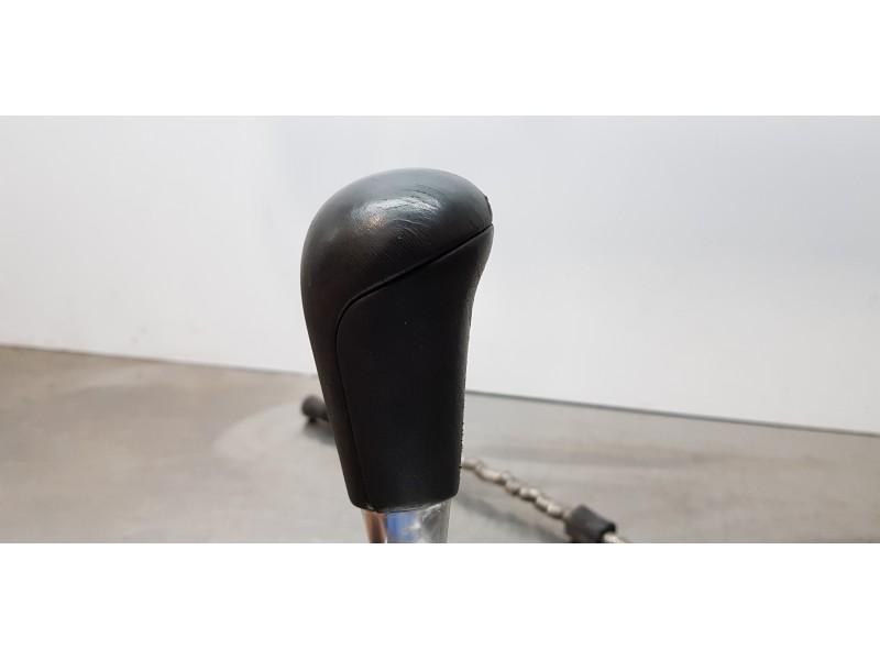 Recambio de palanca cambio para audi a8 (4e2) 4.0 tdi quattro referencia OEM IAM 4E1713041BG  
