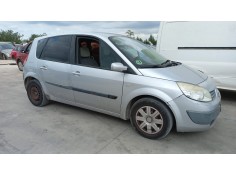 renault scenic ii del año 2006 2