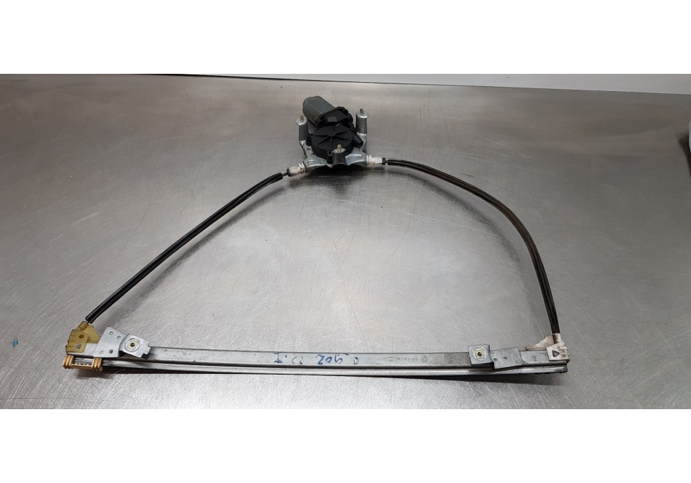 Recambio de elevalunas delantero izquierdo para renault scenic (ja..) 1.9 dti authentique referencia OEM IAM 7700437156 400733T9
