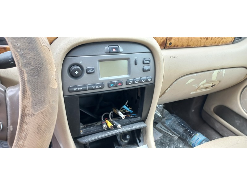 jaguar x-type del año 2004