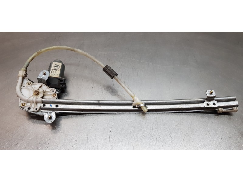 Recambio de elevalunas trasero derecho para renault laguna ii (bg0) authentique referencia OEM IAM 8200000557  