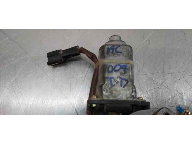 Recambio de elevalunas trasero derecho para ssangyong rexton 270 xvt limited referencia OEM IAM 8810008011  