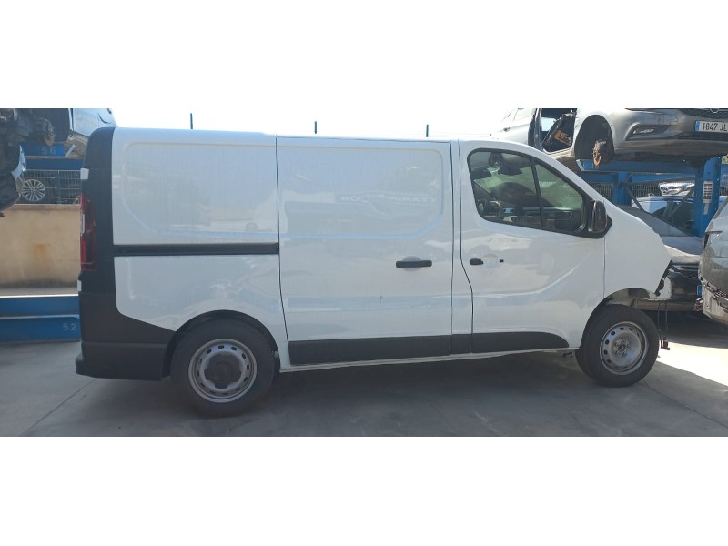 renault trafic furgón del año 2024