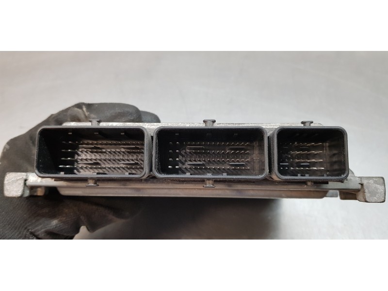 Recambio de centralita motor uce para renault scenic iii authentique referencia OEM IAM 237101454R  