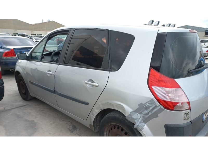 renault scenic ii del año 2006