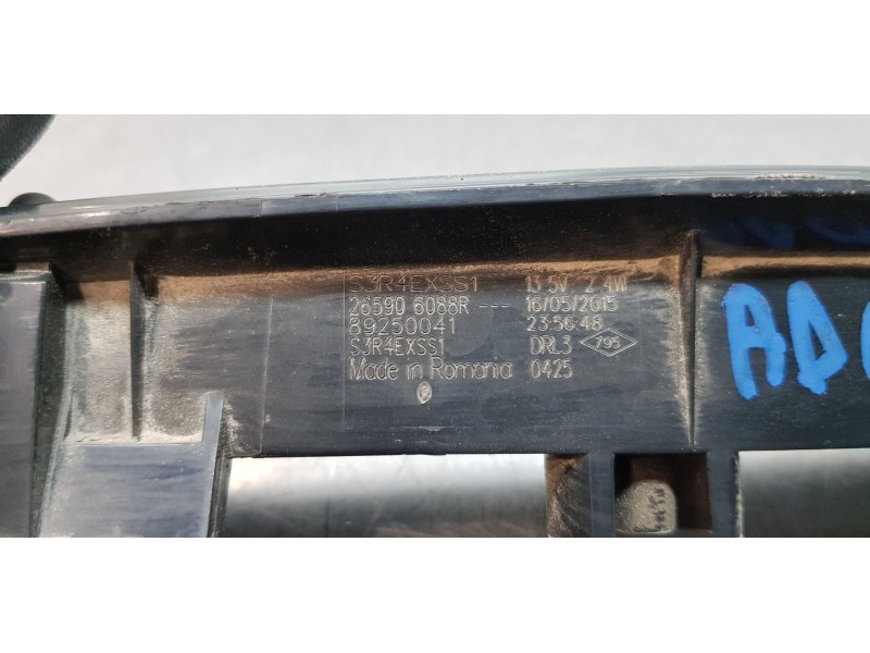 Recambio de luz central de freno para renault espace v icon referencia OEM IAM 265906088R  