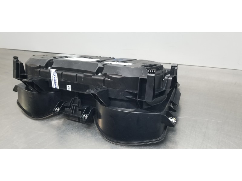 Recambio de cuadro instrumentos para volkswagen crafter kasten (sy) furgón 35 bl ta fwd referencia OEM IAM 7C0920741C  