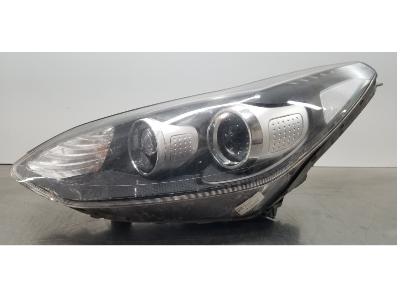 Recambio de faro izquierdo para kia sportage dynamic referencia OEM IAM 92101F1010  