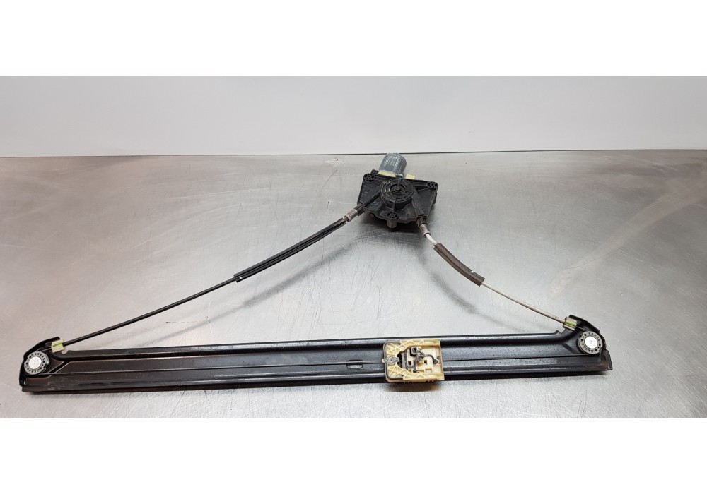 Recambio de elevalunas delantero derecho para volkswagen crafter kasten (sy) furgón 35 bl ta fwd referencia OEM IAM 7C0837462A  