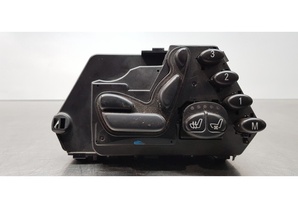 Recambio de interruptor para mercedes clase s (w220) berlina 5.0 v8 24v cat referencia OEM IAM 2208213858  