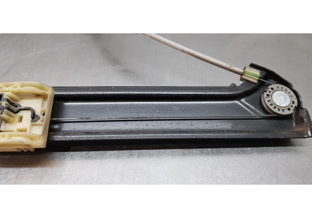 Recambio de elevalunas delantero derecho para volkswagen crafter kasten (sy) furgón 35 bl ta fwd referencia OEM IAM 7C0837462A  