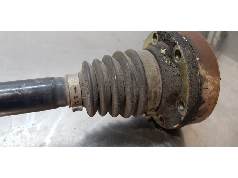 Recambio de transmision trasera izquierda para audi a8 (4e2) 4.0 tdi quattro referencia OEM IAM 4E0501203B  