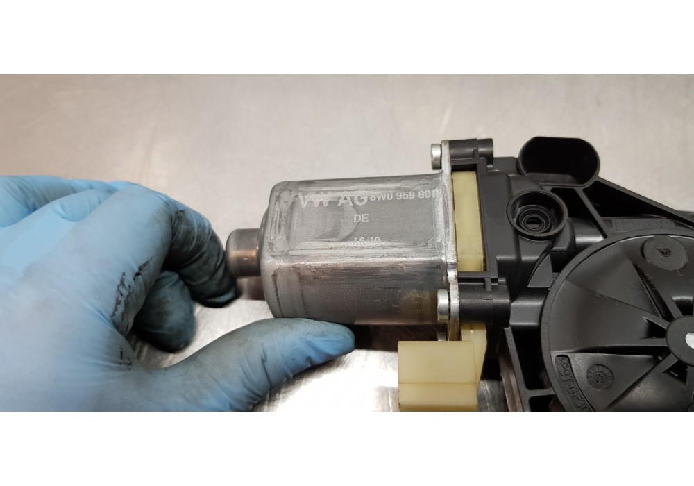 Recambio de elevalunas delantero derecho para volkswagen crafter kasten (sy) furgón 35 bl ta fwd referencia OEM IAM 7C0837462A  