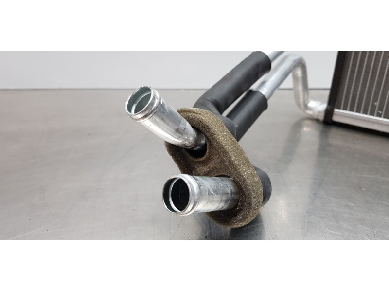 Recambio de evaporador aire acondicionado para hyundai tucson klass 2wd referencia OEM IAM 97138D7000  