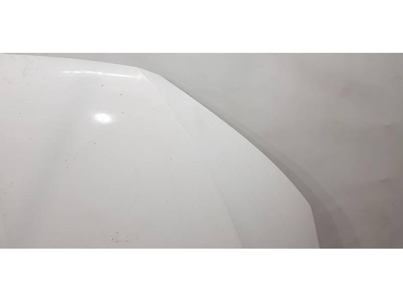 Recambio de capot para skoda superb (3v3) active referencia OEM IAM 03V0823031  