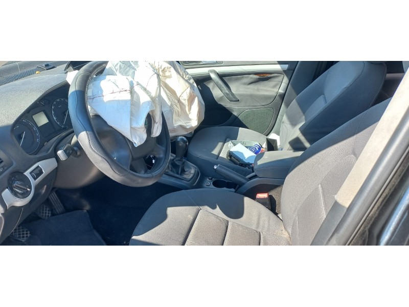 skoda octavia berlina (1z3) del año 2005