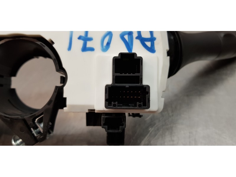 Recambio de mando multifuncion para renault espace v icon referencia OEM IAM 255674919R  