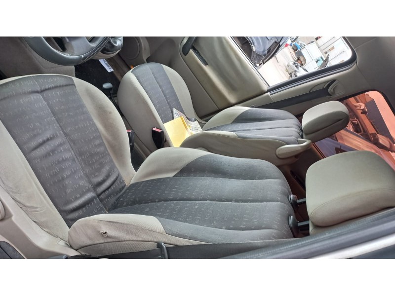 renault scenic ii del año 2006