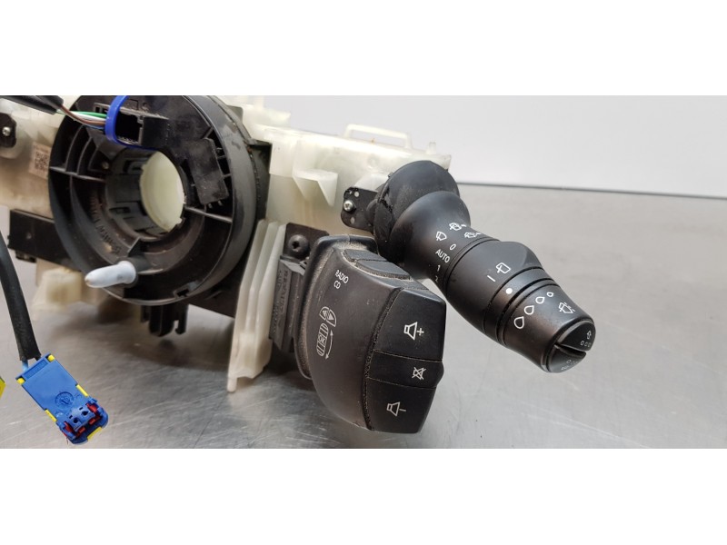 Recambio de mando multifuncion para renault scenic iii authentique referencia OEM IAM 255670019R  