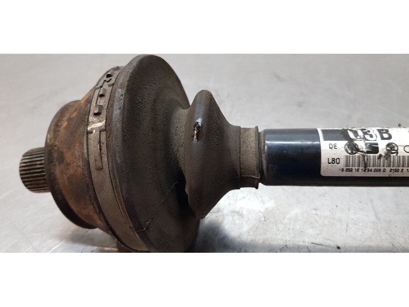 Recambio de transmision trasera derecha para audi a8 (4e2) 4.0 tdi quattro referencia OEM IAM 4E0501203B  