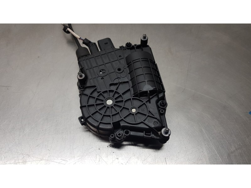 Recambio de cerradura puerta trasera izquierda para bmw serie 5 gran turismo (f07) 530d xdrive referencia OEM IAM 51215A36F25  