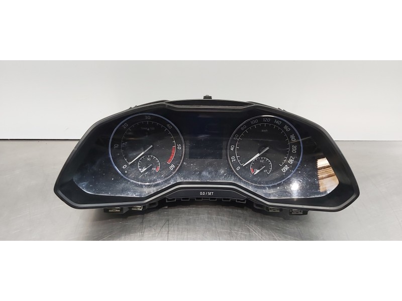 Recambio de cuadro instrumentos para skoda superb (3v3) active referencia OEM IAM 3V0920751  