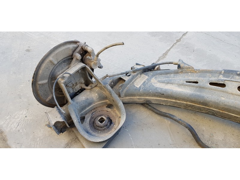 Recambio de puente trasero para mercedes clase b (w245) 200 cdi (245.208) referencia OEM IAM A1693500100  