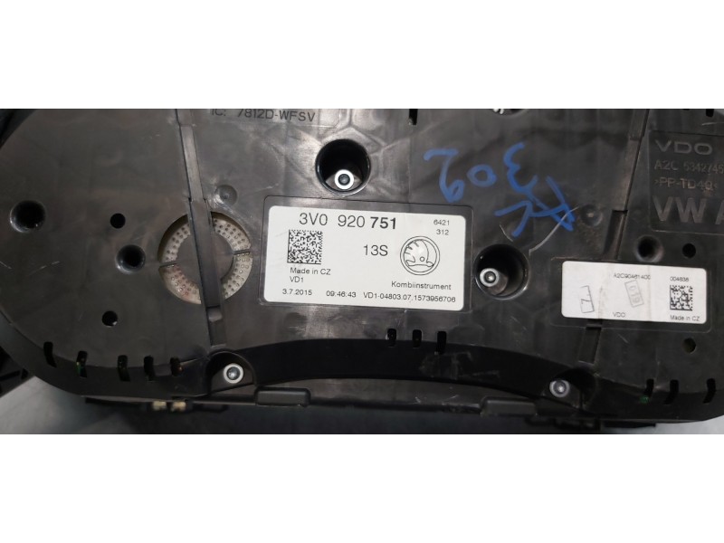 Recambio de cuadro instrumentos para skoda superb (3v3) active referencia OEM IAM 3V0920751  