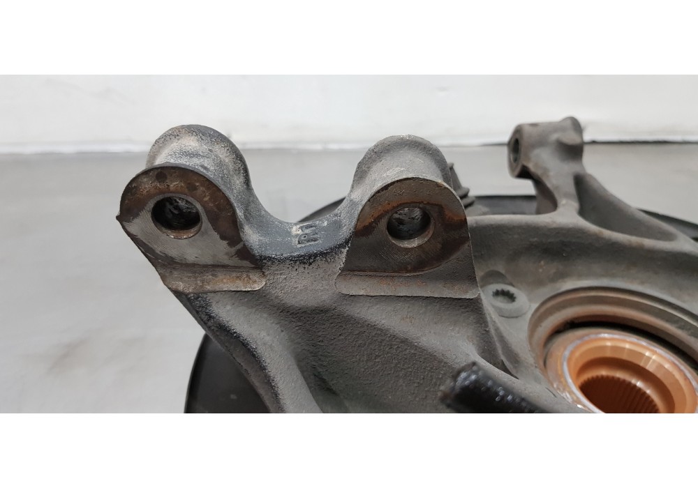 Recambio de mangueta delantera derecha para volkswagen crafter kasten (sy) furgón 35 bl ta fwd referencia OEM IAM 2N0407258B  