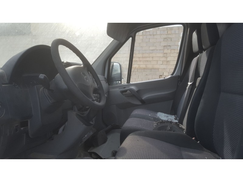 mercedes sprinter 02.00  caja cerrada del año 2006