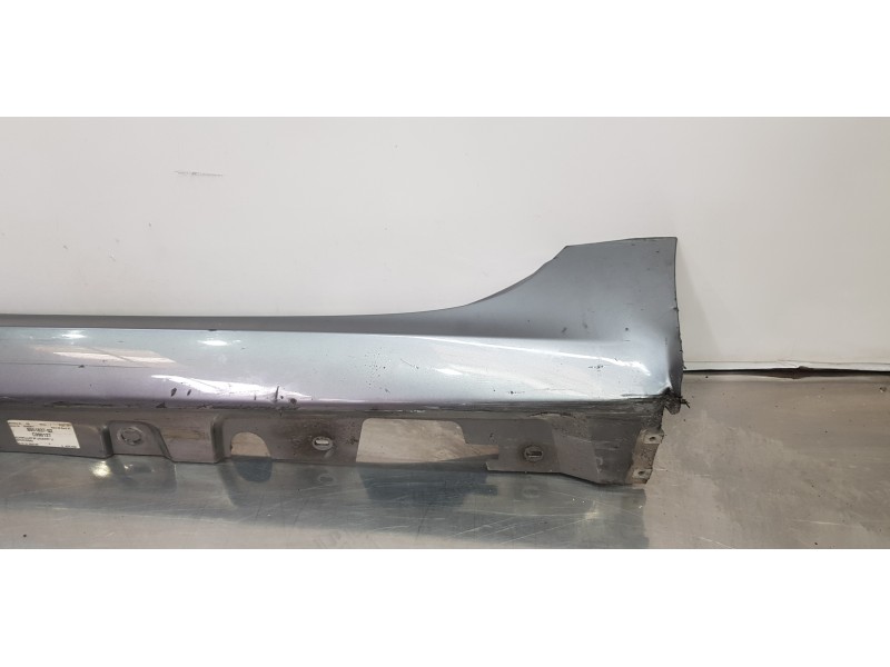 Recambio de faldon lateral para bmw serie 5 gran turismo (f07) 530d xdrive referencia OEM IAM 51177233365  