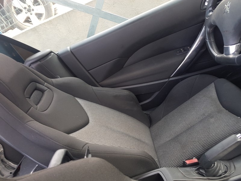 peugeot 308 cc (2009) del año 2011 peugeot 308 cc (2009) del año 2011