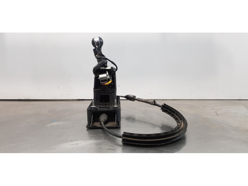 Recambio de palanca cambio para volkswagen scirocco (137) 2.0 tsi (147kw) referencia OEM IAM 1K1713025AB  