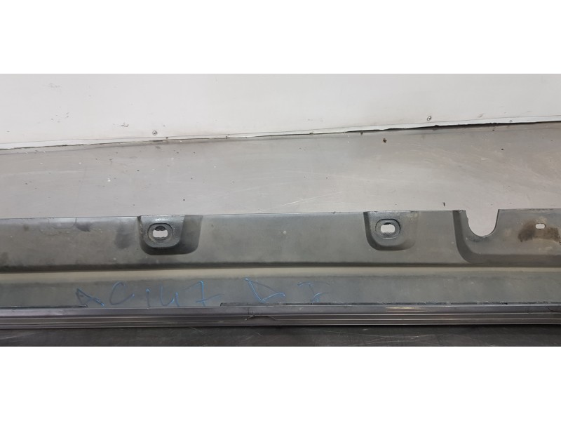 Recambio de faldon lateral para bmw serie 5 gran turismo (f07) 530d xdrive referencia OEM IAM 51177233365  