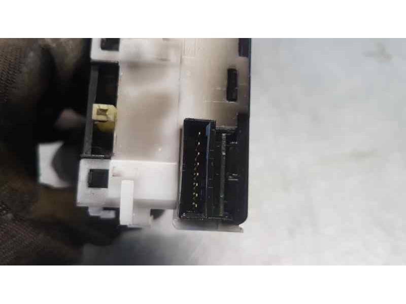 Recambio de mando intermitentes para nissan x-trail (t31) xe referencia OEM IAM 25540EM00E   Recambio de mando intermitentes para nissan x-trail (t31) xe referencia OEM IAM 25540EM00E