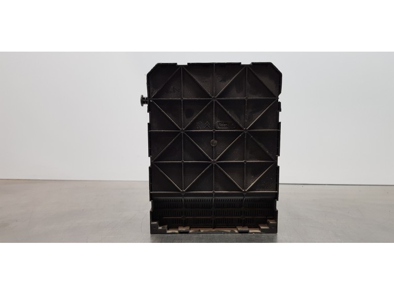 Recambio de caja reles / fusibles para peugeot 207 x-line referencia OEM IAM 9659285380  