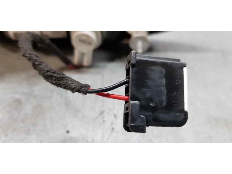 Recambio de piloto trasero derecho interior para opel zafira tourer expression referencia OEM IAM 13288831   Recambio de piloto trasero derecho interior para opel zafira tourer expression referencia OEM IAM 13288831